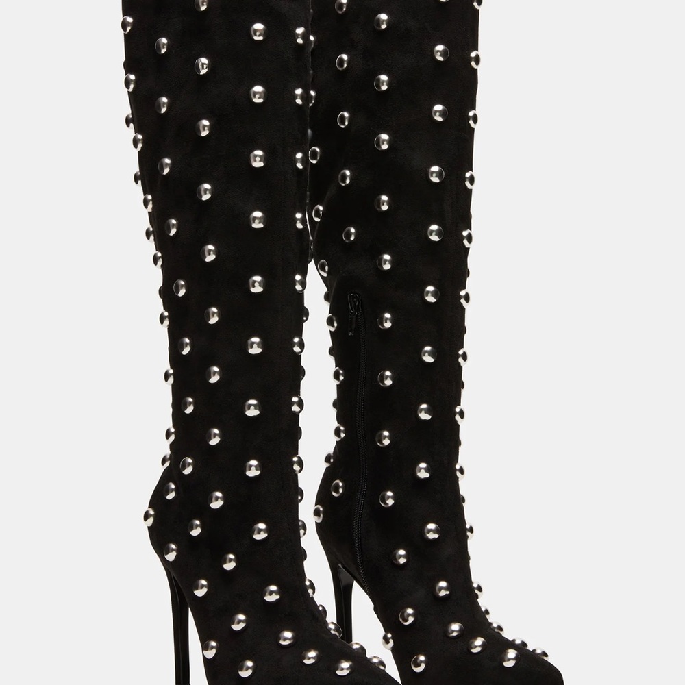 STEVE MADDEN NITRO BLACK STUDDED BOOTS  Black Knee-High SIZE 9